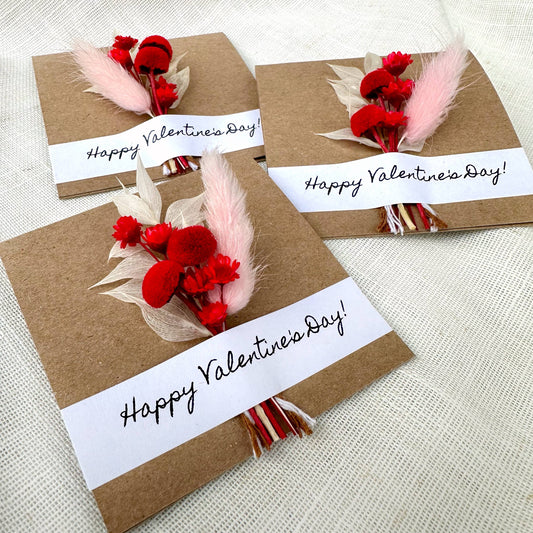 Happy Valentine's Day Mini Dried Floral Bouquet Card